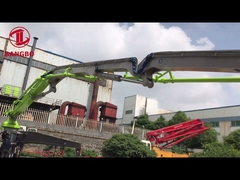 ज़ूमलायन 52X बेंज़ इस्तेमाल किया गया कंक्रीट पंप ट्रक बूम के साथ