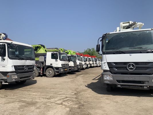 3 एक्सल 47 एम प्रयुक्त कंक्रीट बूम ट्रक 11/7 एमपीए वन बटन 120 एम 3 / एच