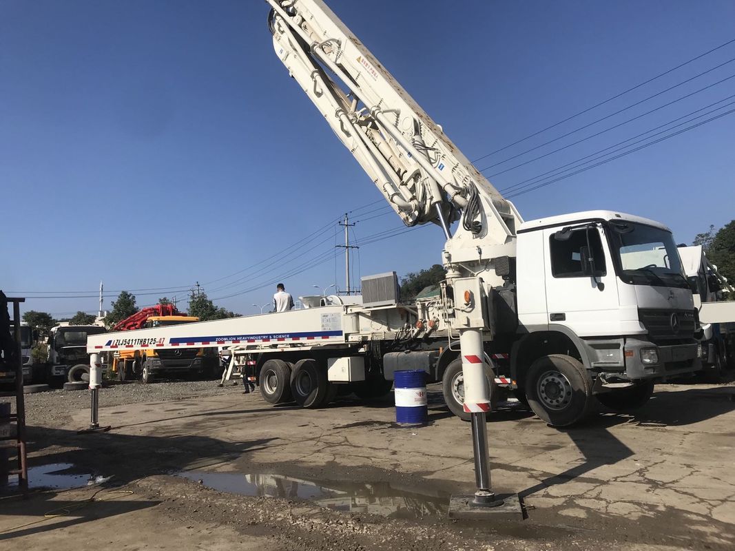 अच्छी स्थिति कंक्रीट ट्रेलर पंप जूमलियन 47 एम प्रयुक्त पंप ट्रक