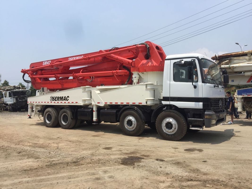 हाई फंक्शनिंग कंक्रीट ट्रेलर पंप Sermac 47m बेंज कंक्रीट पम्प ट्रक का इस्तेमाल किया: