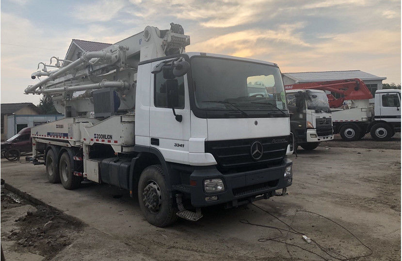 सेकेंड हैंड ट्रक माउंटेड कंक्रीट पम्प जूमलियन बेंज 40M
