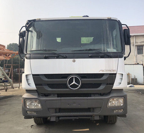 Actros 4141 Zoomlion बेंज कंक्रीट पम्प ट्रक 180 M3 / H 300 Kw 52M . का इस्तेमाल करता है