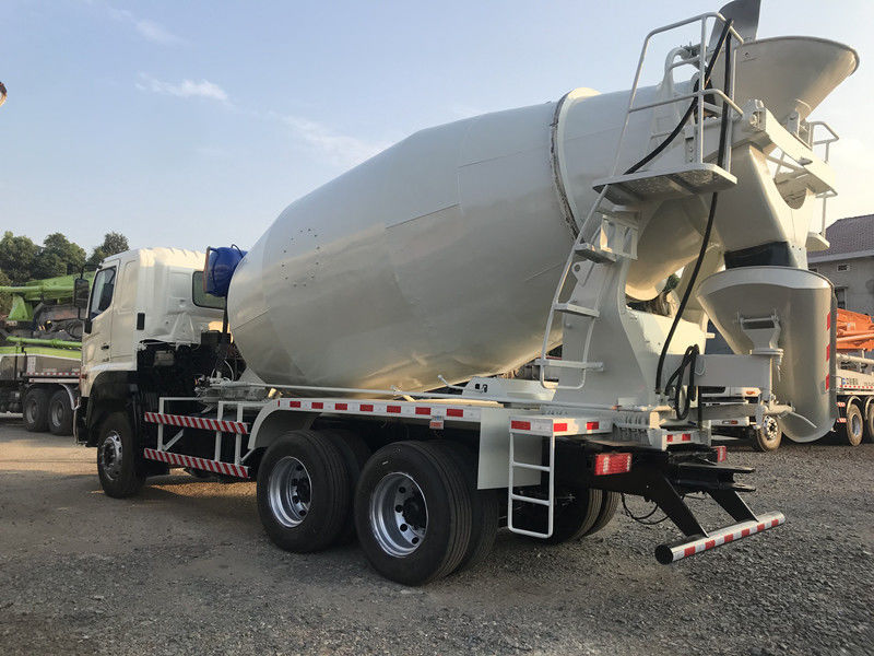 6X4 कंक्रीट मिक्सर ट्रक सीमेंट ट्रक निर्माण मशीनरी