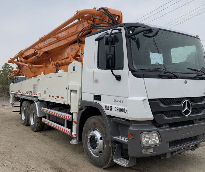 ट्रक कंक्रीट पम्प घुड़सवार ट्रक कंक्रीट पम्प जूमलियन 49 एम प्रयुक्त कंक्रीट पम्प ट्रक