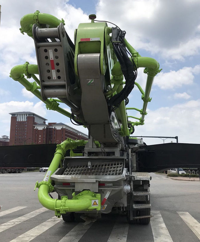 छोटे कंक्रीट पम्प ट्रकट्रक कंक्रीट पम्प प्रयुक्त कंक्रीट पम्प ट्रक