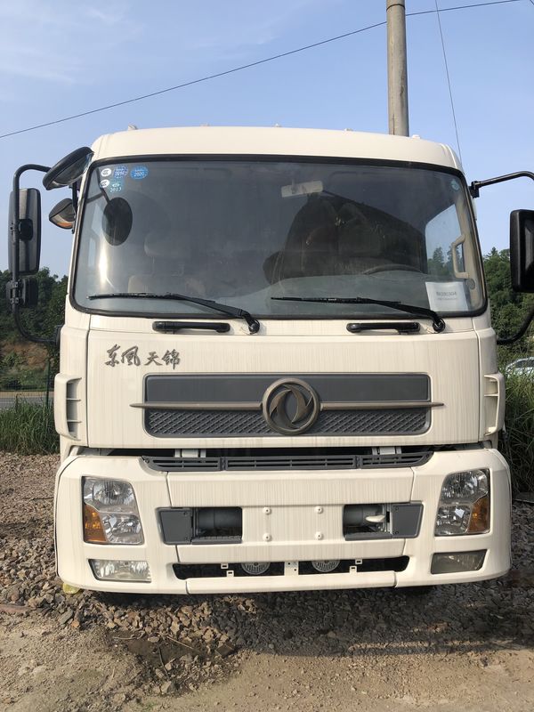 90CBM प्रयुक्त कंक्रीट ट्रेलर पंप