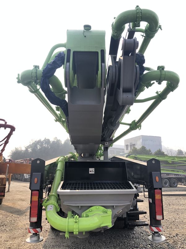 प्रयुक्त स्कैनिया P420 बूम कंक्रीट ट्रक, प्रयुक्त निर्माण उपकरण 180m3 / H