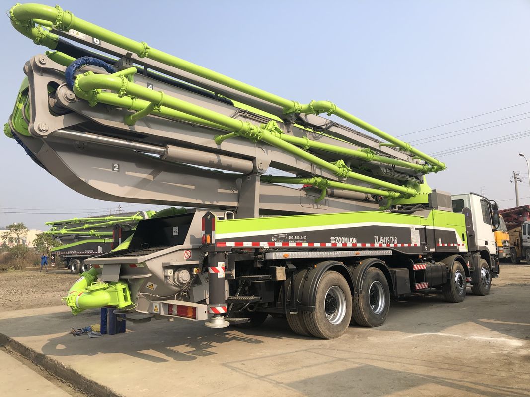 180m3 / H 50M प्रयुक्त ट्रक कंक्रीट पम्प, रिमोट कंट्रोल कंक्रीट पम्प Actros 4141