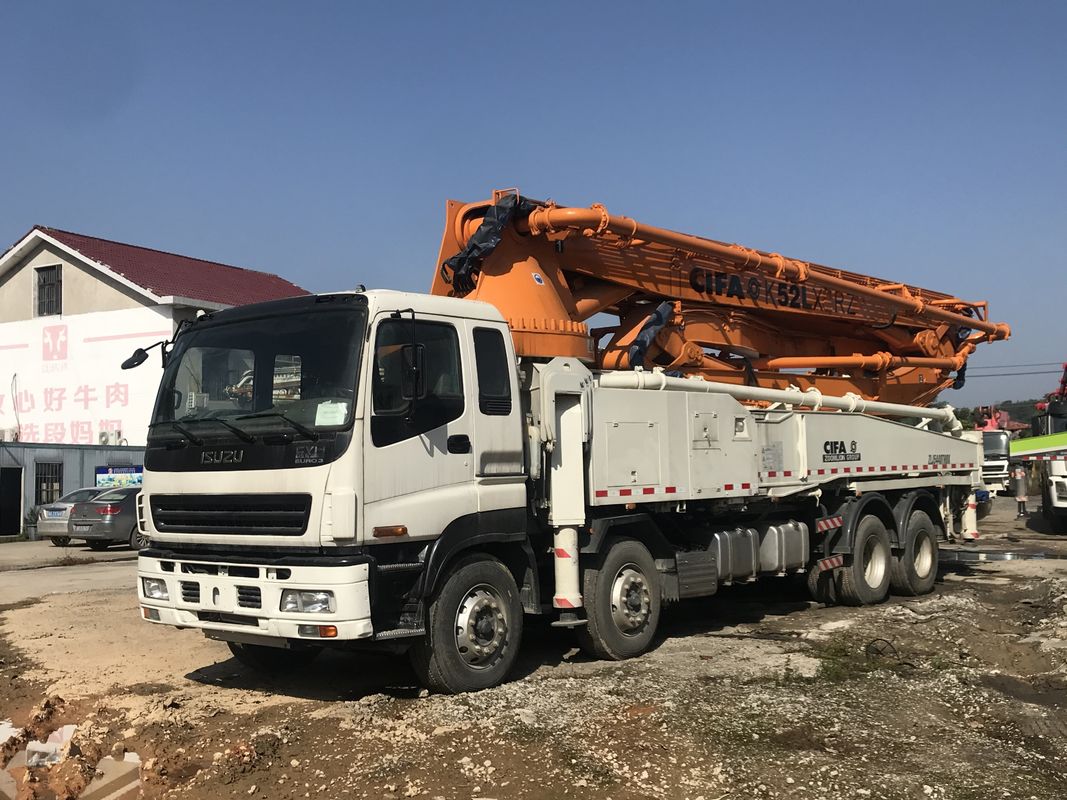 कंक्रीट ट्रांसमिशन के लिए 48 एम 160 एम 3 / एच सीमेंट पंप ट्रक वाइड वर्क रेंज: