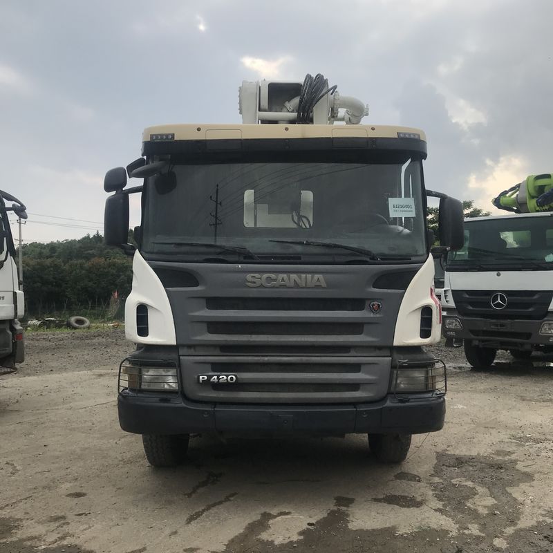 170m3/H 50m बूम कंक्रीट ट्रक 6 बूम सेक्शन के साथ भारी शुल्क