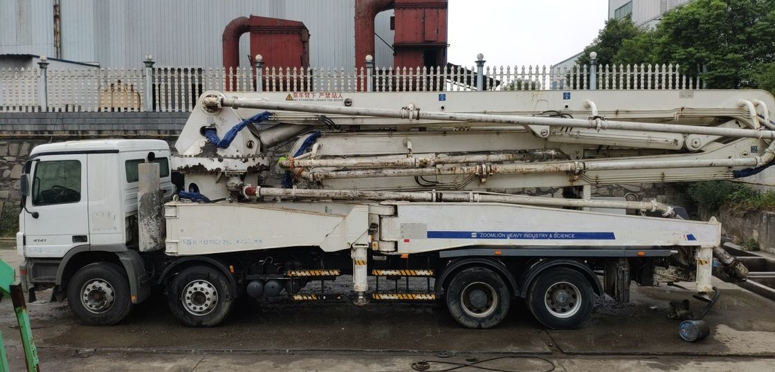 46 मीटर 120 एम 3 / एच कंक्रीट बूम ट्रक हाइड्रोलिक कंट्रोल सिस्टम