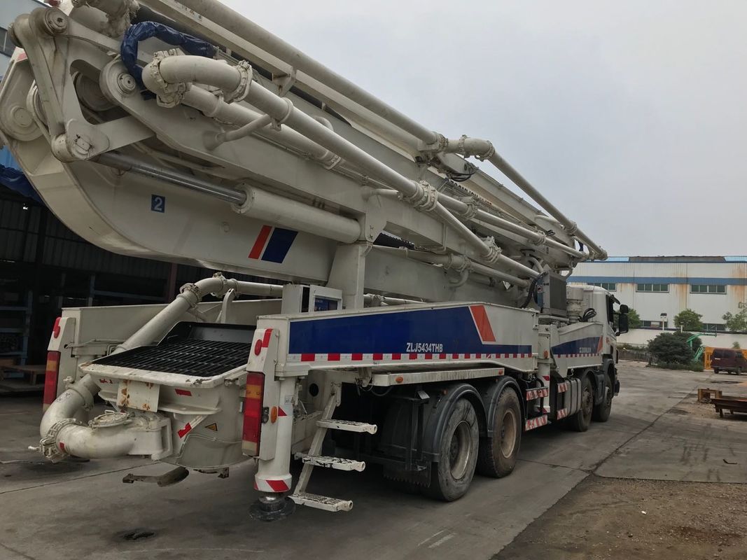 पंप के साथ 50 मीटर 309 किलोवाट सीमेंट ट्रक, स्कैनिया कंक्रीट ट्रक सेकेंड हैंड डीजल इंजन