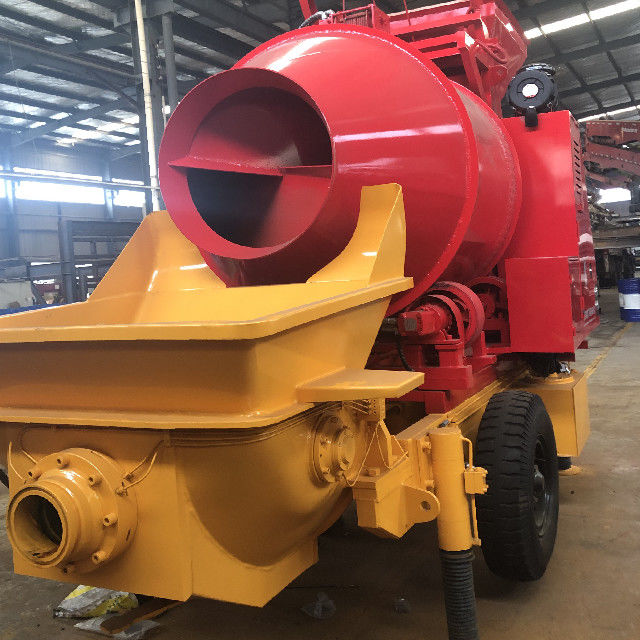 ISO90001 प्रमाणित पोर्टेबल कंक्रीट डालने की मशीन 170 लीटर टैंक के साथ