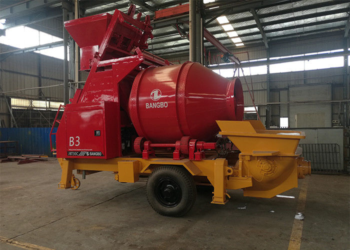 8Mpa 62kw नया कंक्रीट पंप मोबाइल हैवी ड्यूटी वाइड वर्क रेंज