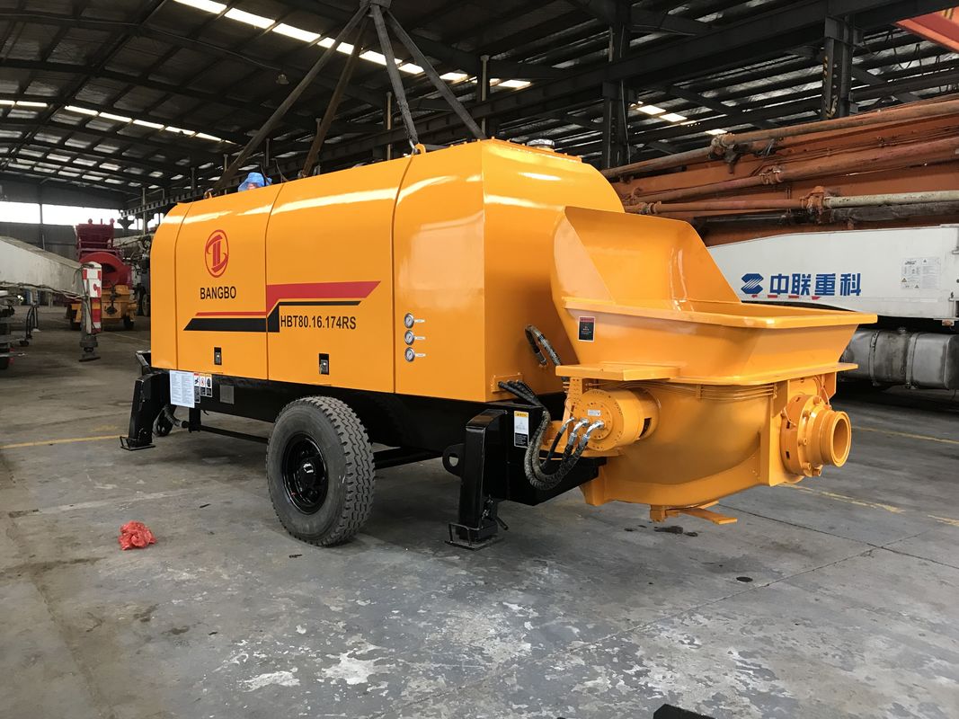 पंप के साथ 80CBM / H 16MPa मिनी कंक्रीट मिक्सर, स्थिर कंक्रीट पंप