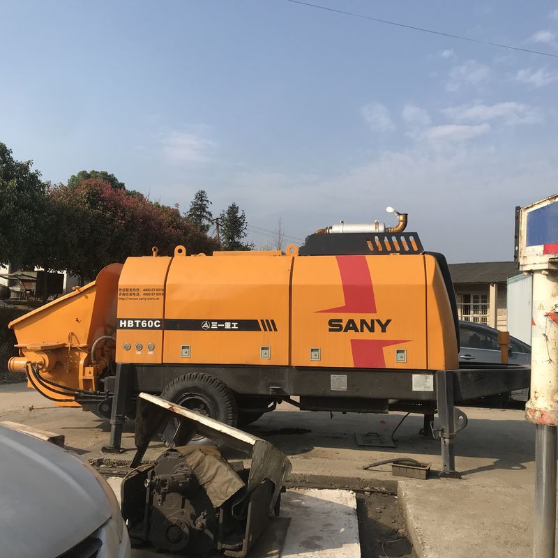 400M 115KW प्रयुक्त कंक्रीट ट्रेलर पंप, Sany ट्रेलर कंक्रीट पम्प घुड़सवार;