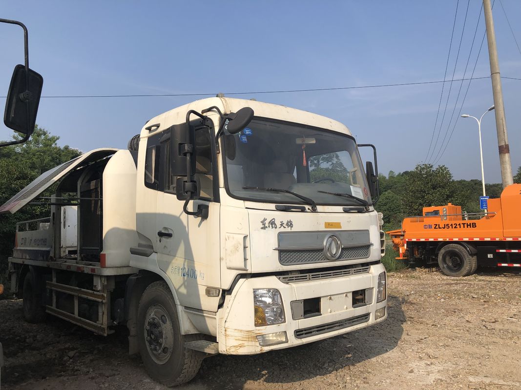 18 एमपीए 100 सीबीएम प्रयुक्त कंक्रीट ट्रेलर पंप, ट्रक कंक्रीट लाइन पंप घुड़सवार: