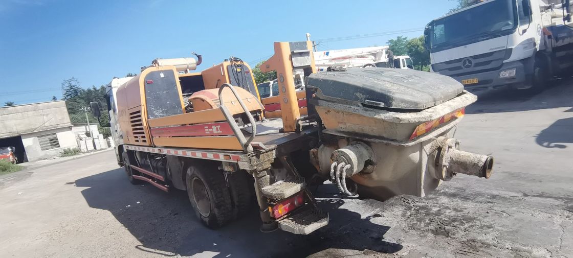 डीजल इंजन के साथ 100M3 / H SANY प्रयुक्त कंक्रीट ट्रेलर पंप 18Mpa;