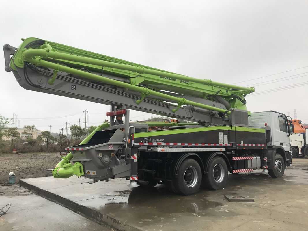 जूमलियन सीमेंट क्रेन ट्रक, कंक्रीट पम्पिंग ट्रक 38 मीटर उच्च शक्ति