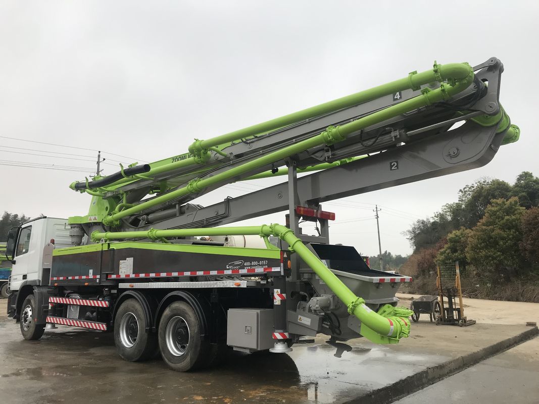 जूमलियन सीमेंट क्रेन ट्रक, कंक्रीट पम्पिंग ट्रक 38 मीटर उच्च शक्ति
