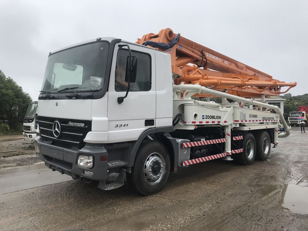290KW 37m कंक्रीट ट्रक पंप जूमलियन लॉन्ग आर्म हाई सेफ्टी 120m3 / H . के साथ