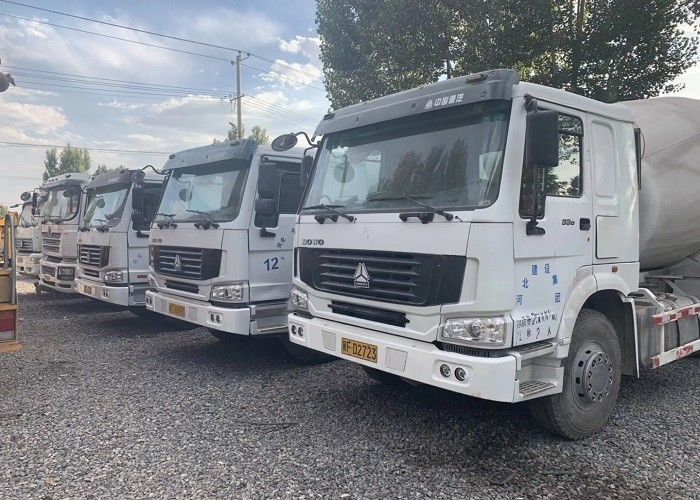 12m3 प्रयुक्त सीमेंट मिक्सर ट्रक SINOTRUCK 6x4 चेसिस अनुकूलित रंग