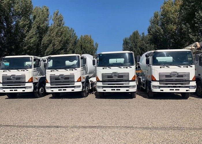 पुनर्निर्मित 10CBM कंक्रीट मिक्सर लॉरी, ट्रक मिक्सर आंदोलनकारी उच्च विश्वसनीयता