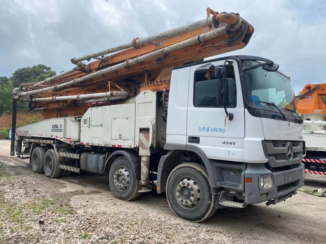 105M3/H कंक्रीट परिवहन ट्रक