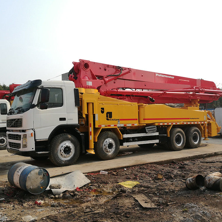 42 मीटर 80 किमी / घंटा कंक्रीट पम्प ट्रक का इस्तेमाल किया, 4 बूम के साथ वोल्वो ट्रक का इस्तेमाल किया