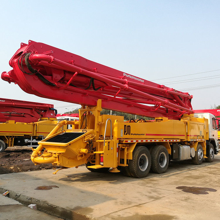 42 मीटर 80 किमी / घंटा कंक्रीट पम्प ट्रक का इस्तेमाल किया, 4 बूम के साथ वोल्वो ट्रक का इस्तेमाल किया