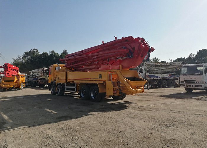 कंक्रीट ट्रांसमिशन के लिए 320kw कॉम्पैक्ट 46m सीमेंट बूम ट्रक एक्टर्स 4141: