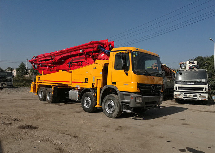 कंक्रीट ट्रांसमिशन के लिए 320kw कॉम्पैक्ट 46m सीमेंट बूम ट्रक एक्टर्स 4141: