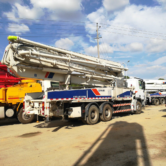 3 एक्सल 294KW प्रयुक्त ट्रक कंक्रीट पम्प, 47m कंक्रीट पम्प ZLJ5336THB
