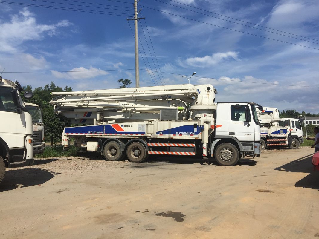3 एक्सल 294KW प्रयुक्त ट्रक कंक्रीट पम्प, 47m कंक्रीट पम्प ZLJ5336THB