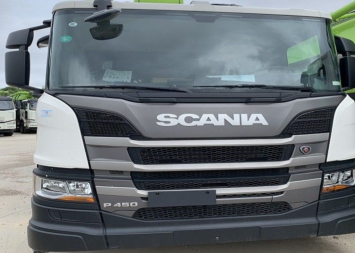 56 मीटर स्वीडन स्कैनिया न्यू कंक्रीट पंप ट्रक, 4 एक्सल ट्रक हाई सेफ्टी 180CBM