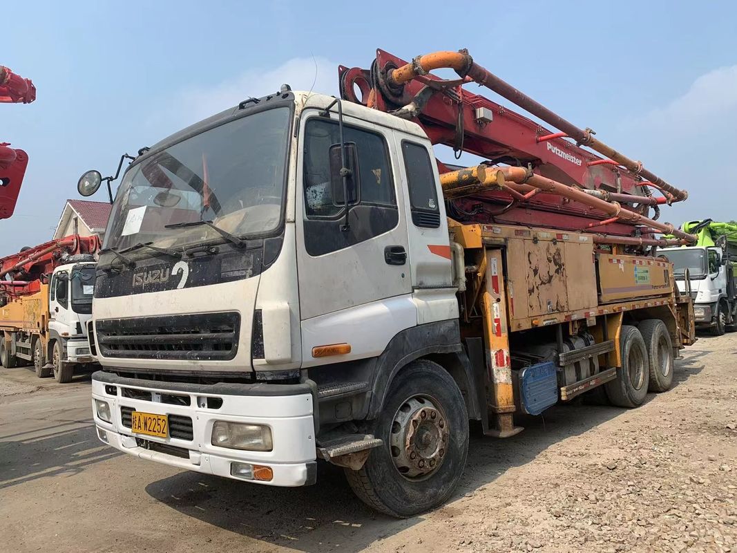 Putzmeister प्रयुक्त कंक्रीट पम्पिंग Isuzu ट्रक 42m . का पुन: निर्माण किया गया