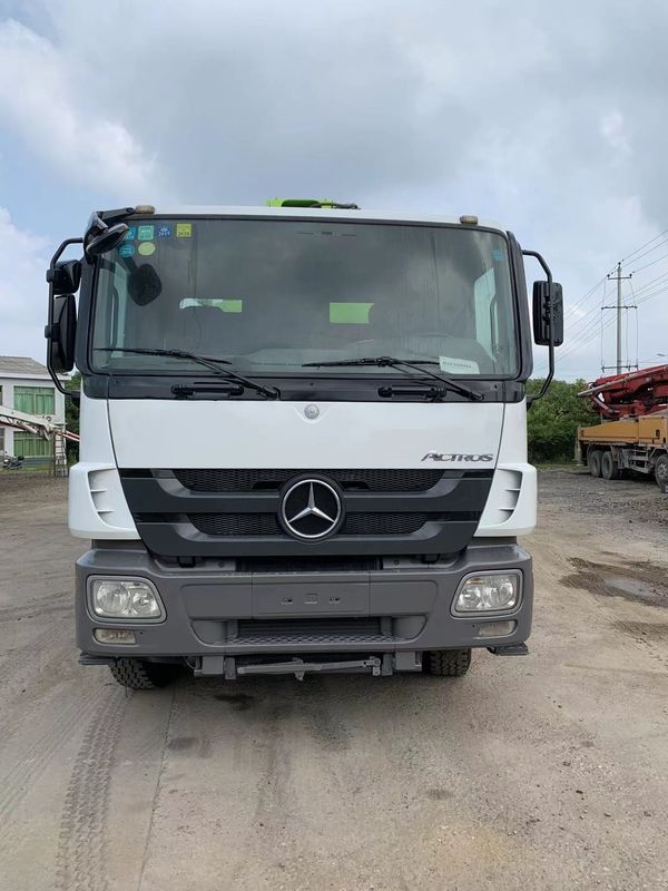 जूमलियन बेटन एक्ट्रोस के लिए पुनर्निर्मित प्रयुक्त कंक्रीट पंप ट्रक 52 एम 180 एम 3 / एच