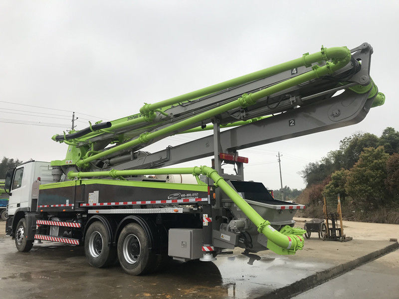 निर्माण 38M बूम प्रयुक्त कंक्रीट पम्प ट्रक 4 बूम 300KW 120 M3/H