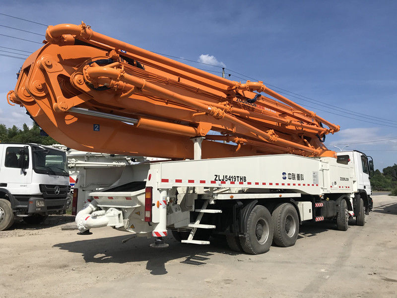 सीफा मशीनरी कंक्रीट नवीनीकृत कंक्रीट पम्पिंग ट्रक 52 एम 180 एम 3 / एच 300 किलोवाट