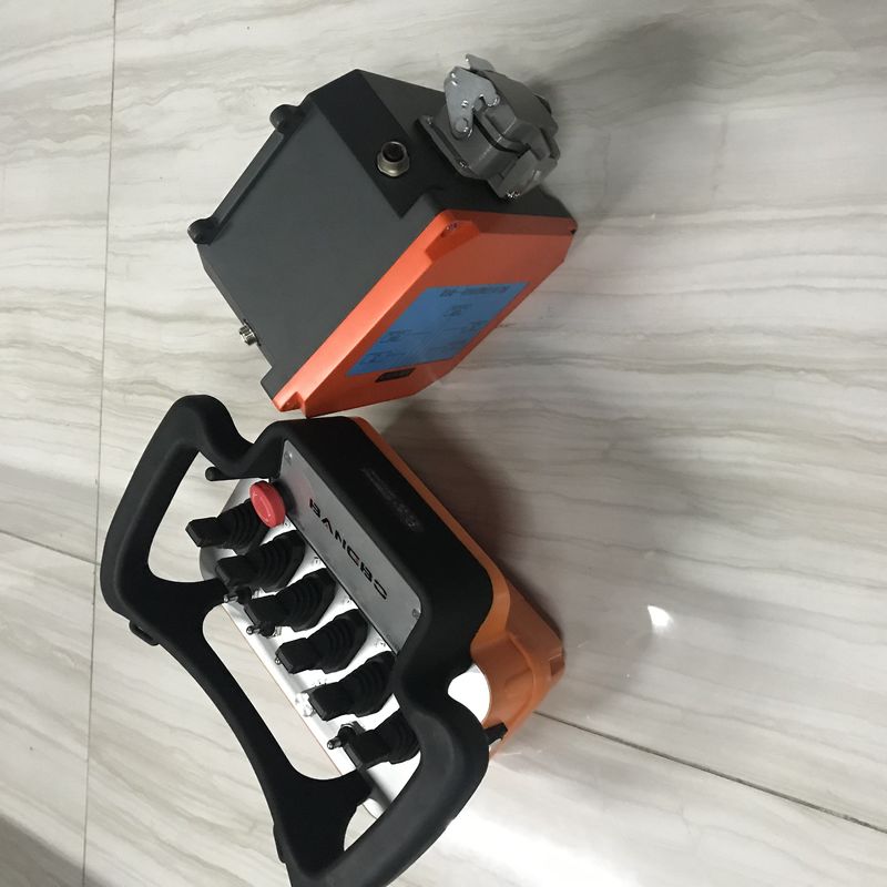 कंक्रीट मिक्सिंग मशीन Putzmeister कंक्रीट मिक्सर पंप स्पेयर पार्ट्स रिमोट कंट्रोल