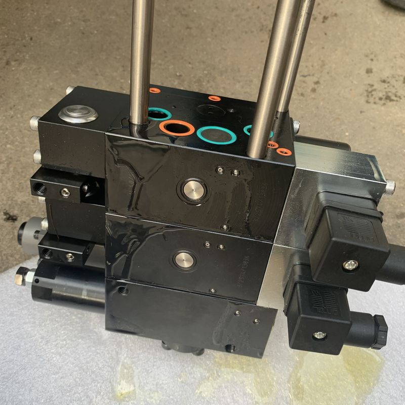 कंक्रीट पम्प मशीन ज़ूमलियन कंक्रीट पम्प स्पेयर पार्ट्स बूम मल्टी वे वाल्व