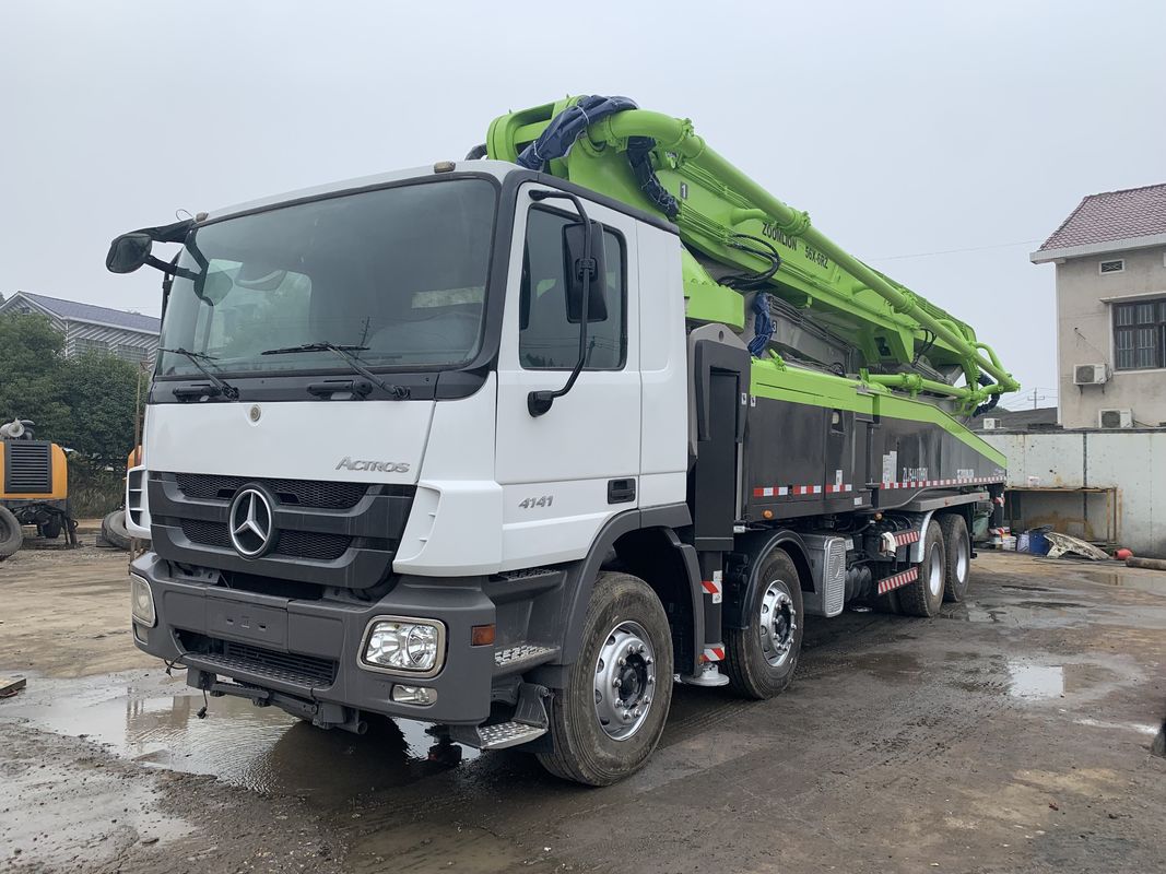 180m3/H 56m बूम जूमलियन कंक्रीट पम्प ट्रक का इस्तेमाल किया