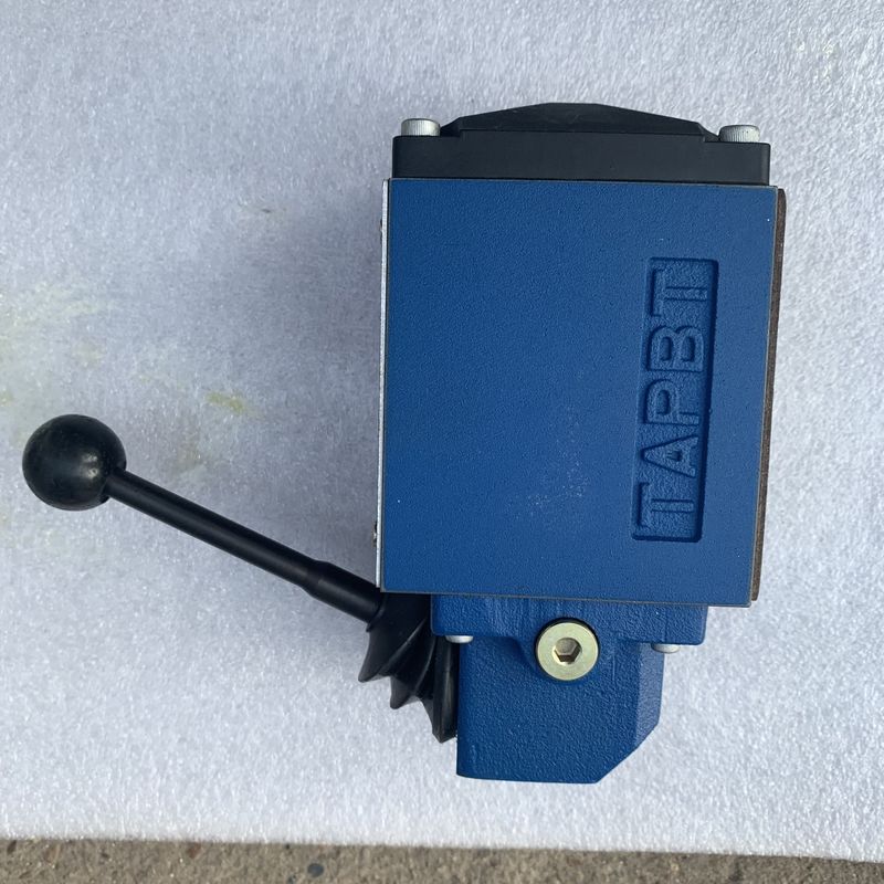 रेक्सरोथ कंक्रीट पंप मैनुअल रिवर्सिंग वाल्व 4WMM10H10 / F