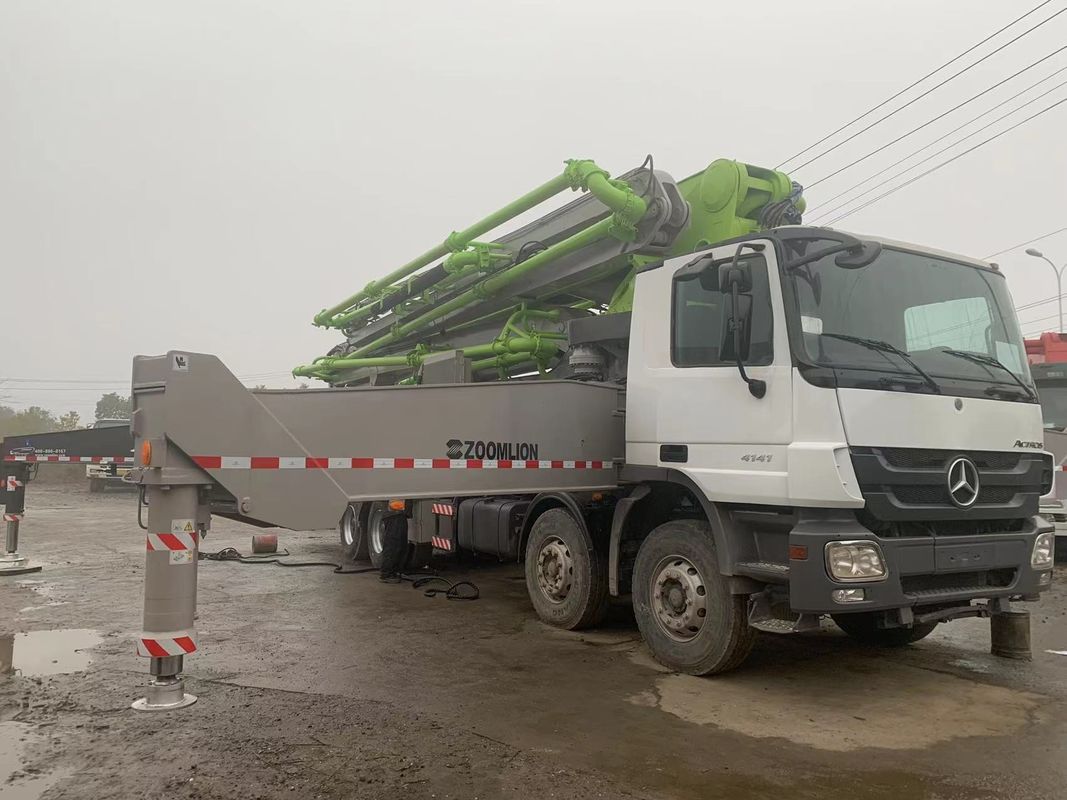 पुनर्निर्मित जूमलियन 63m ACTROS 4141 कंक्रीट पम्पर ट्रक