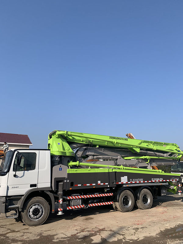 निर्माण इंजीनियरिंग कंक्रीट पम्पिंग ट्रक 120m3/H Actros 3341 Zoomlion 47M