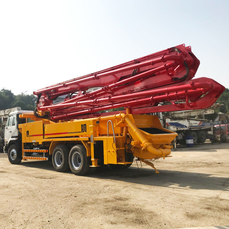 4 बूम 140m3 / H प्रयुक्त कंक्रीट पम्प ट्रक बेटन रखने के लिए Putzmeister