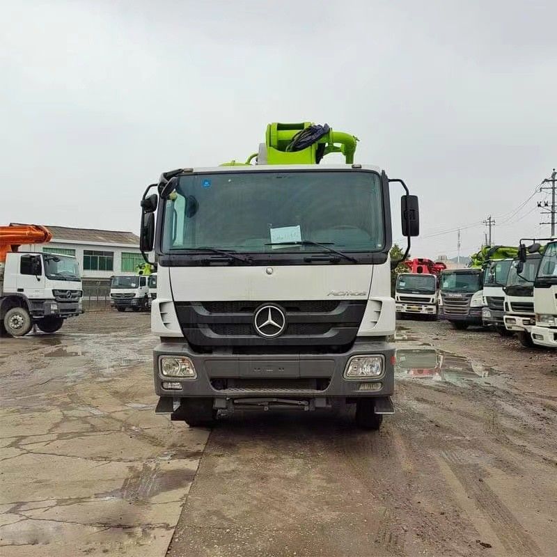 Actros 3341 कंक्रीट पम्प बूम ट्रक 287kw 5 आर्म 360Bar हाइड्रोलिक प्रेशर
