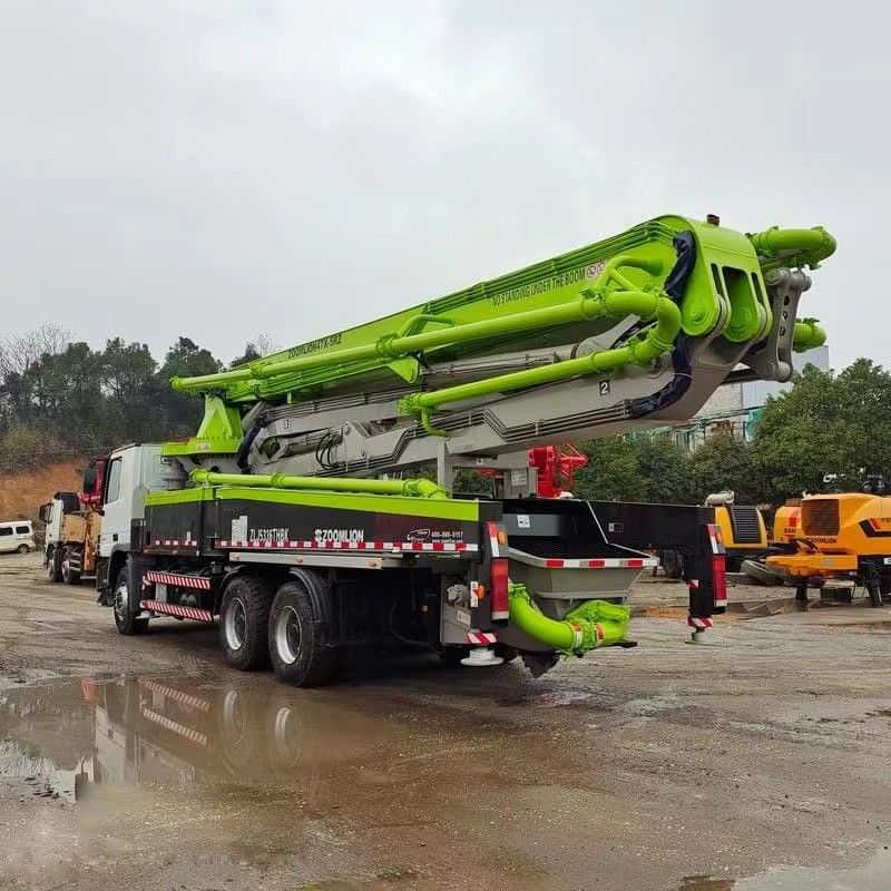Actros 3341 कंक्रीट पम्प बूम ट्रक 287kw 5 आर्म 360Bar हाइड्रोलिक प्रेशर